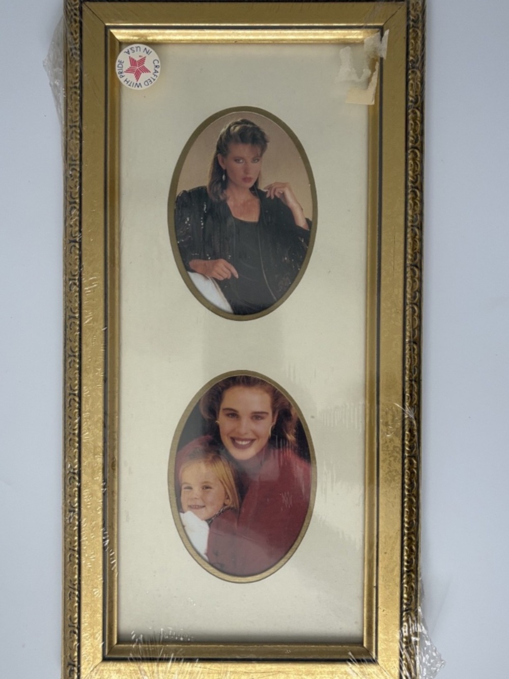 NEW Vintage Style Double Oval Gold Tone Photo Frame | 16" x 8"